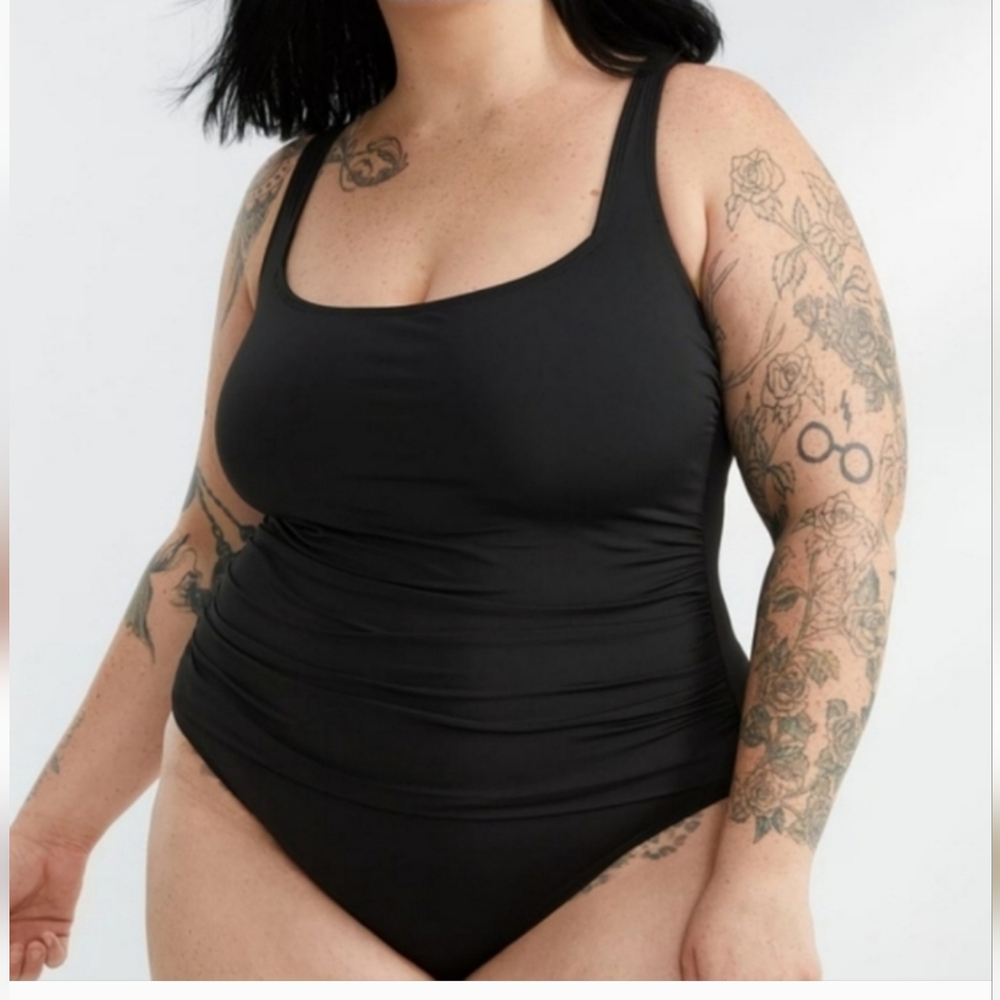 Anne Cole Plus Size Live In Color Square Neck One-Piece Black Size 20W